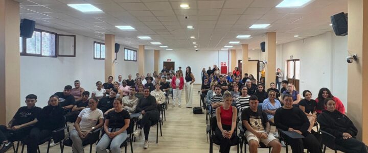 Cinco PFAE y PFAE GJ se ponen en marcha con especialidades en informática, peluquería, cafetería, cocina y atención sociosanitaria