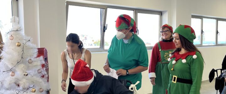 El alumnado del PFAE ALEGRÍA celebra la Navidad en el Centro Ocupacional para Personas con Discapacidad Intelectual de Ingenio.